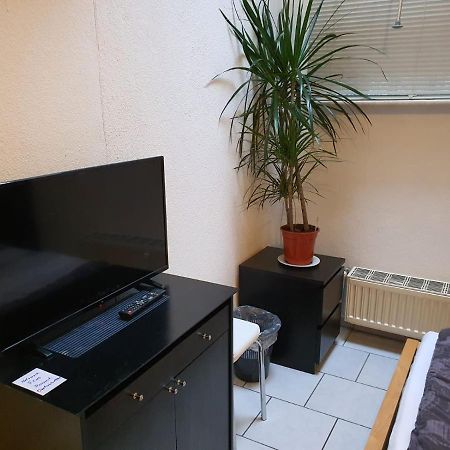 Roter Backstein Apartment 1 Maguncia Exterior foto